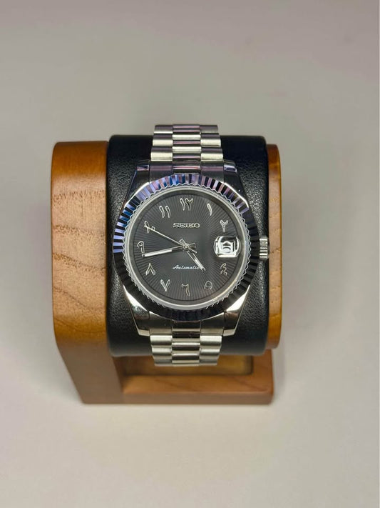 Seiko Mod DateJust: Stainless Steel Black dial Arabic marker Dial on Jubilee Bracelet