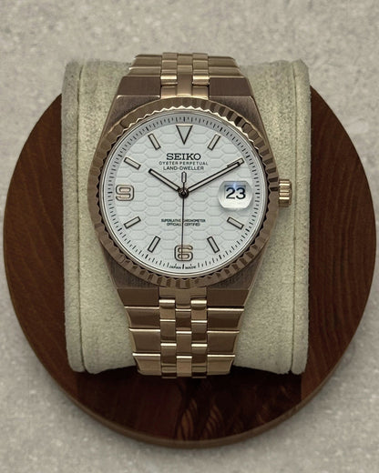 Seiko Land Dweller - Rose Gold