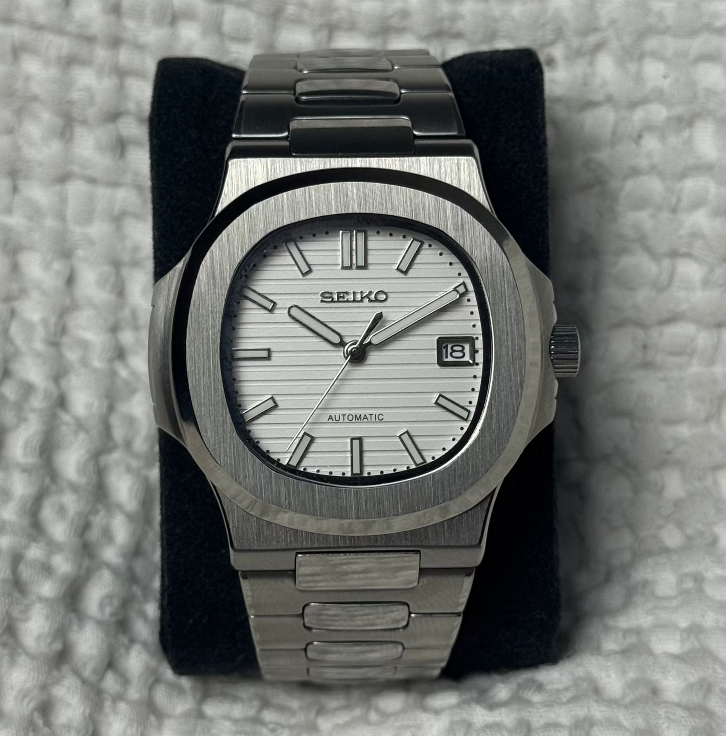 Seiko Nautilus - White